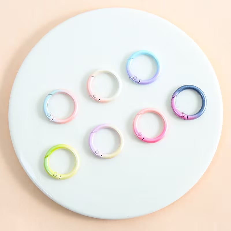 20pcs Rainbow Keychain Ring