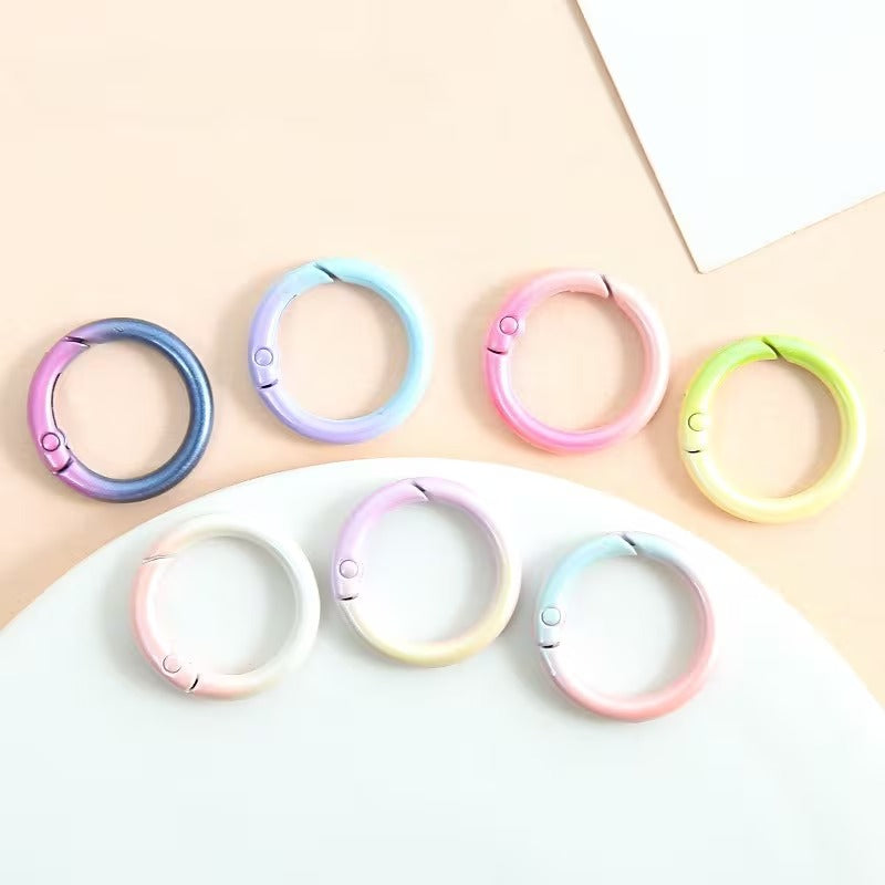 20pcs Rainbow Keychain Ring